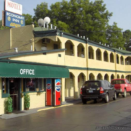 Economy Inn Express Warren Dış mekan fotoğraf